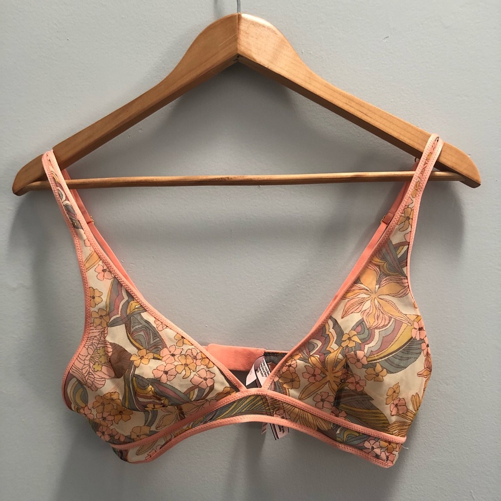 Victoria Secret bra